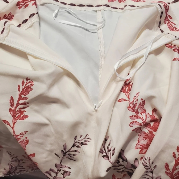 NWT Shein Curve Vacay Women’s Botanical Print Skirt 1XL - Picture 3 of 6